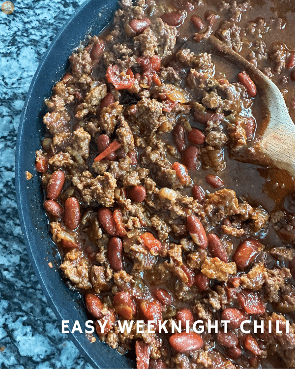 pot of Easy Weeknight Chili